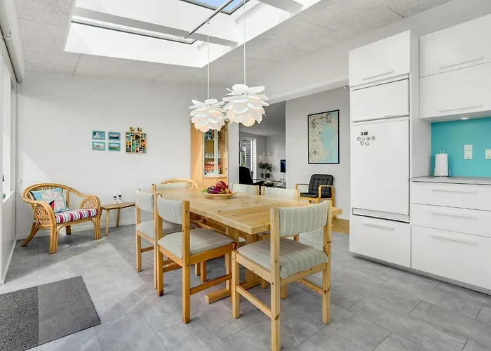 Lovely In With Wifi 하일스